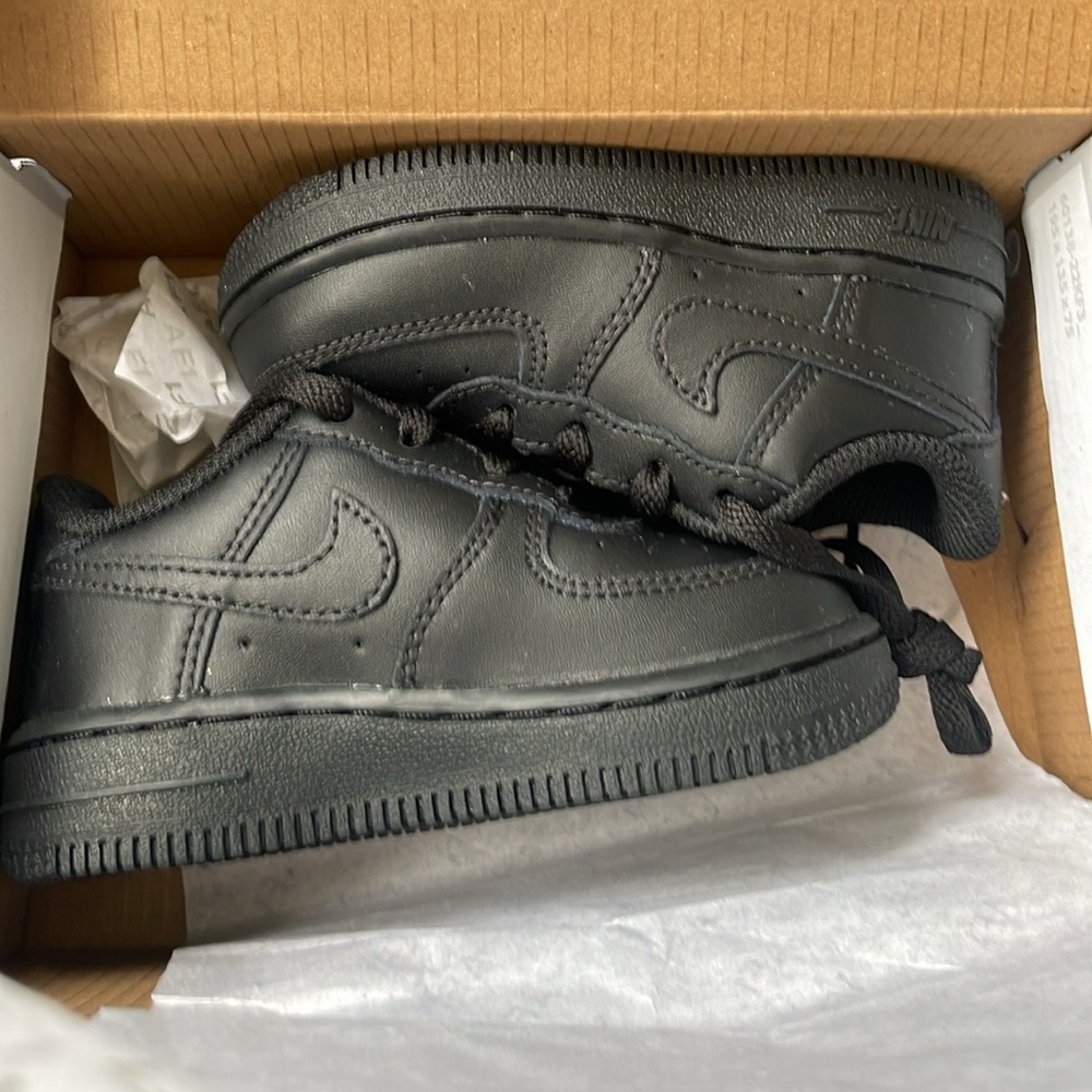 Nike Air Force